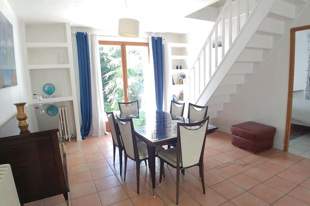 Comme A La Maison Cenon Exterior foto